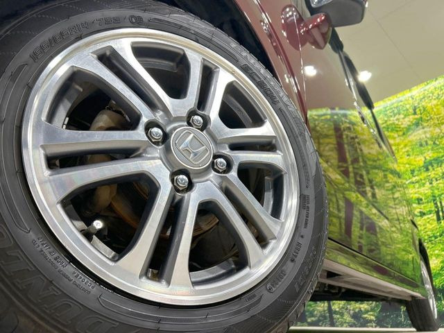 �y����14�C���`�A���~�z�C�[���z�O�ςɃ}�b�`���������A���~�z�C�[���𑕒����Ă���܂��B�e��ЊO�A���~�z�C�[����A�X�^�b�h���X�^�C�����戵�����Ă���܂��B���񂲑��k����������
