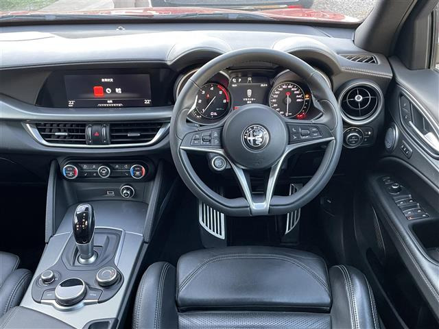 ステルヴィオ2.2 ターボ ディーゼル Q4 スポーツパッケージ 4WD