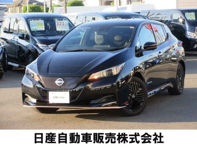 リーフX Vセレクション 90周年記念車