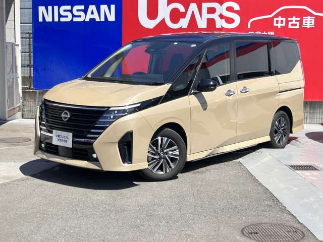 セレナ2.0 ハイウェイスターV ステップタイプ