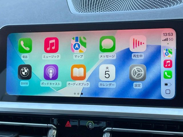 ��Apple Car Play:�X�}�z�Ƃ̗L���ڑ��ŁA�i�r�E�I�[�f�B�I�Đ��ȂǃX�}�z�̃A�v���@�\����ʂł��g����֗��@�\�ł�!