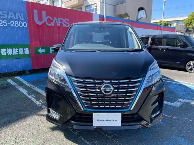 セレナ1.2 e-POWER ハイウェイスターV