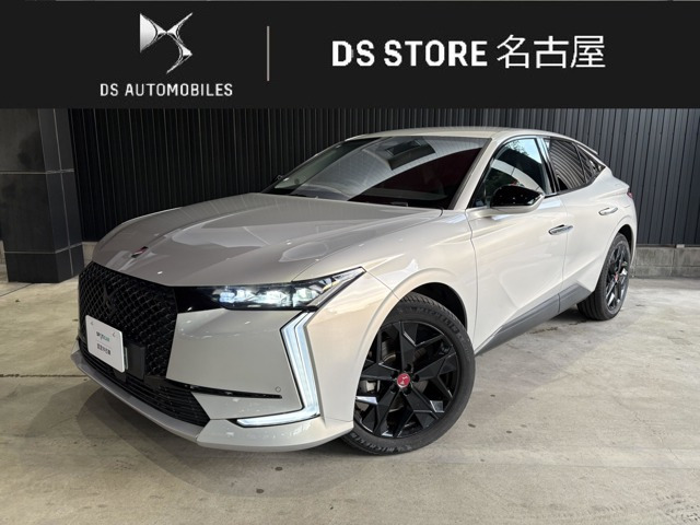 DS4パフォーマンス ライン E-TENSE