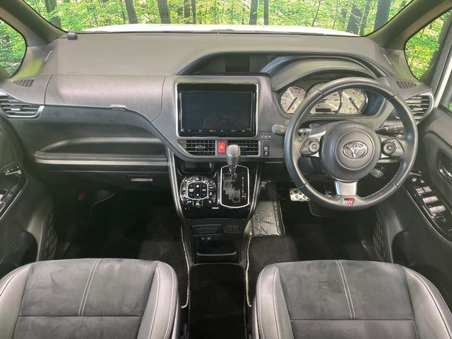 ヴォクシー2.0 ZS GR スポーツ