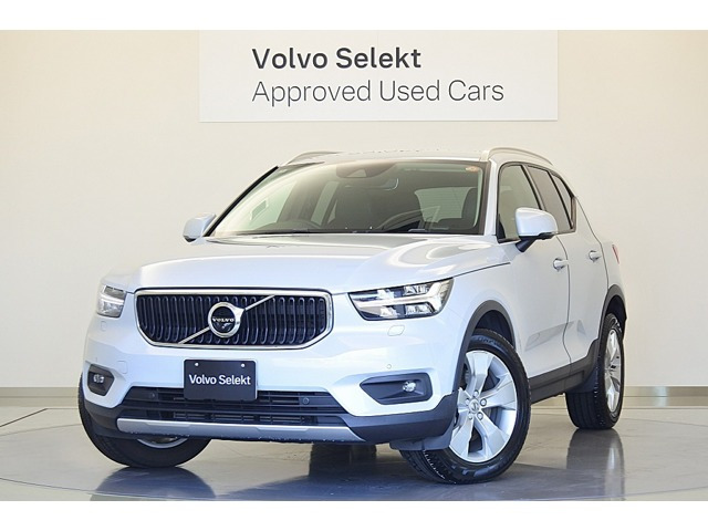 XC40T4 モメンタム