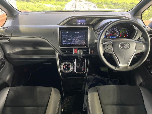 ヴォクシー2.0 ZS 煌III