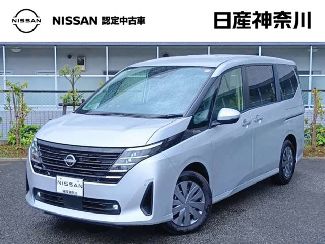 セレナ1.4 e-POWER XV