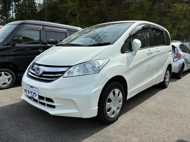 フリード1.5 G ジャストセレクション 4WD