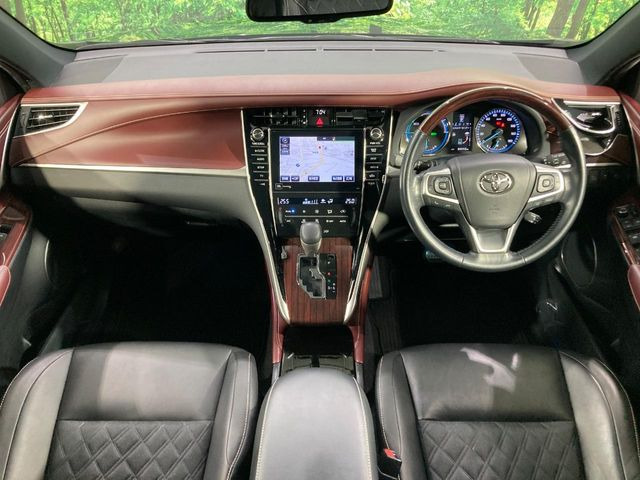 ハリアー2.5 ハイブリッド E-Four プレミアム アドバンスドパッケージ 4WD