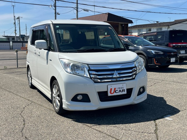 デリカD:21.2 ハイブリッド MZ ナビパッケージ 4WD