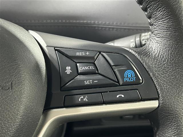 セレナ1.2 e-POWER ハイウェイスターV