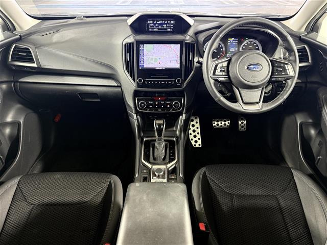 フォレスター2.0 アドバンス 4WD