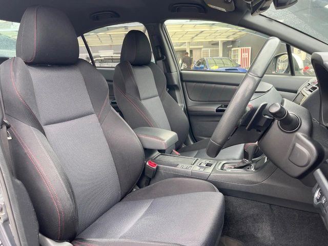 �y��p�X�|�[�c�V�[�g�z�z�[���h���ɗD��A�J�[�u���̑̂������}�����Ă���܂��B�܂��A�̂Ƀt�B�b�g���邩�獘��w�������ɂ����A�����O�h���C�u�⍂�����s�ł����K�ɂ��߂������������܂���