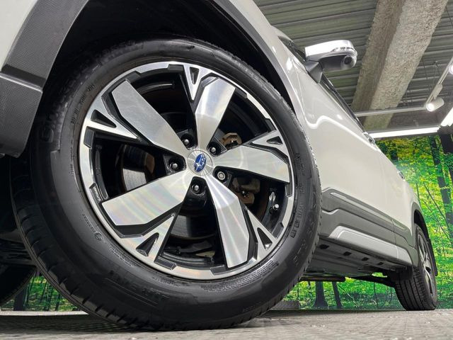 �y����18�C���`�A���~�z�C�[���z�O�ςɃ}�b�`���������A���~�z�C�[���𑕒����Ă���܂��B�e��ЊO�A���~�z�C�[����A�X�^�b�h���X�^�C�����戵�����Ă���܂��B���񂲑��k����������