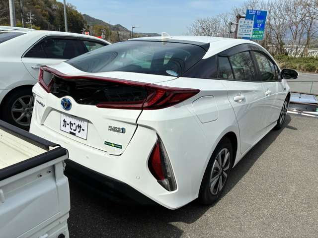 プリウスPHV1.8 S セーフティパッケージ