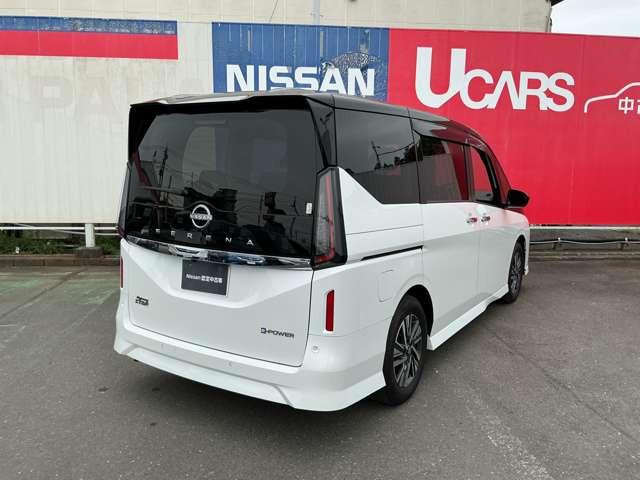 セレナ1.4 e-POWER ハイウェイスターV