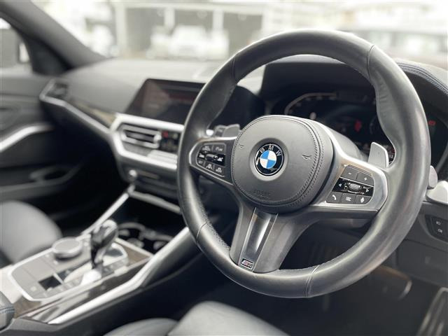 3シリーズセダン320d Mスポーツ