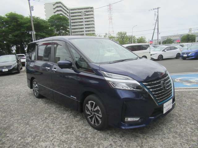 セレナ1.2 e-POWER ハイウェイスターV