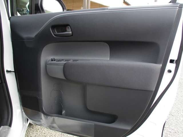 �o�^�ϖ��g�p�ԁE����10.5�^DA�i�rTV�E�p�m���}�r���[�E�V��T�[�L�����[�^�[�ECarplay/AndoroidAuto�E�r���g�C��ETC2.0�E�����d���X���C�h�E�O��h�����R�EPCS�ELCC�ELDA�EBSM�EPKSB�ERCTA�ERSA