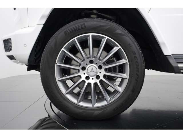 20�C���`AMG�}���`�X�|�[�N�A���~�z�C�[��