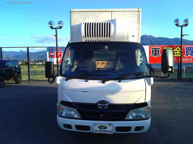 デュトロ冷蔵冷凍車