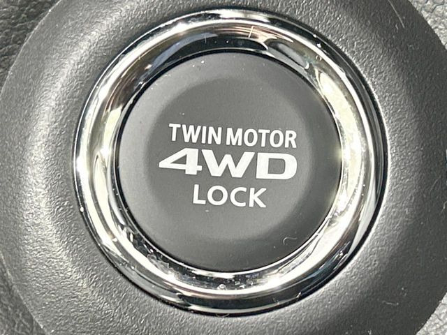 4WD�̂��Ԃł��̂ŁA�ᓹ�ł����S�ł���~��n�n��ɂ��Z�܂��̕��ȊO�ɂ��A�E�B���^�[�X�|�[�c����̕���~��n��֋A�Ȃ����@�������ɂ���������!