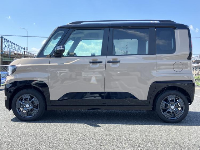 デリカミニT プレミアム デリマル パッケージ 4WD