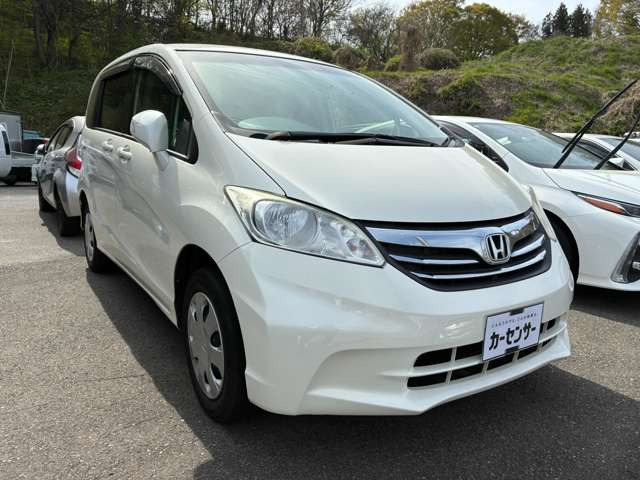 フリード1.5 G ジャストセレクション 4WD