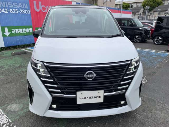 セレナ1.4 e-POWER ハイウェイスターV