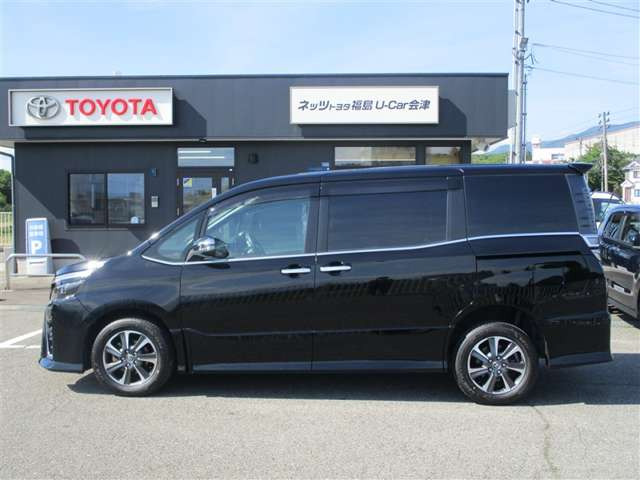 ヴォクシー2.0 ZS 煌II 4WD