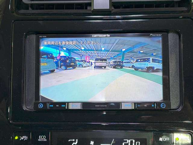 プリウス1.8 S E-Four 4WD