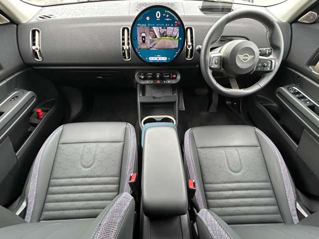ミニカントリーマンD DCT ディーゼル
