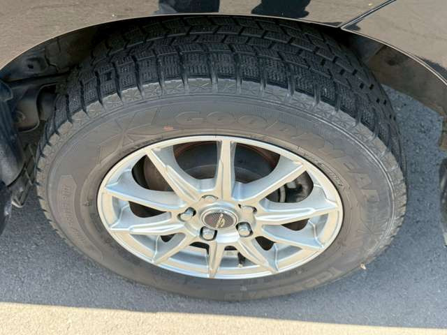 �C�ɂȂ邨�Ԃ�����܂�����E�̓d�b�ԍ����璼�ڂ��X�ɂ��₢���킹���������B�x�����@����ԗ����A��Ԃ܂łȂ�ł������������Ē����܂��B�X�^�b�t�ꓯ���A�����҂����Ă���܂��B
