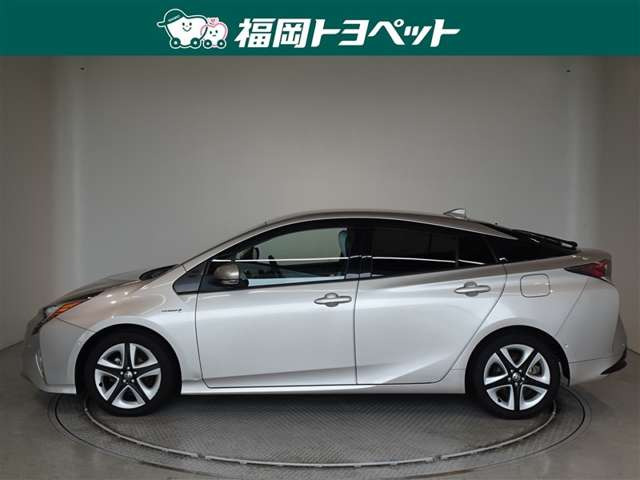 プリウス1.8 A プレミアム ツーリングセレクション