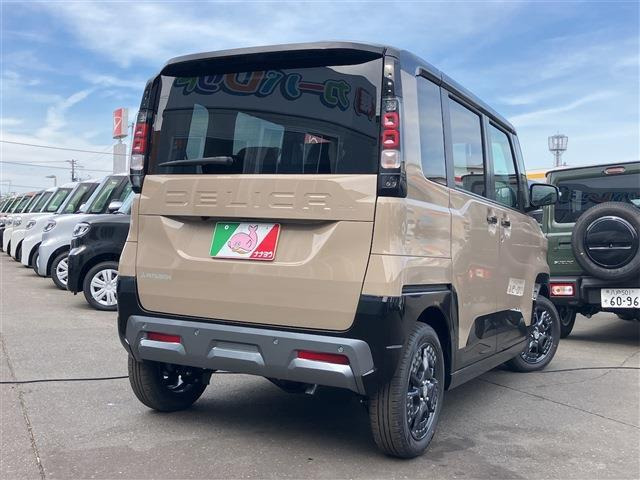 デリカミニG プレミアム 4WD