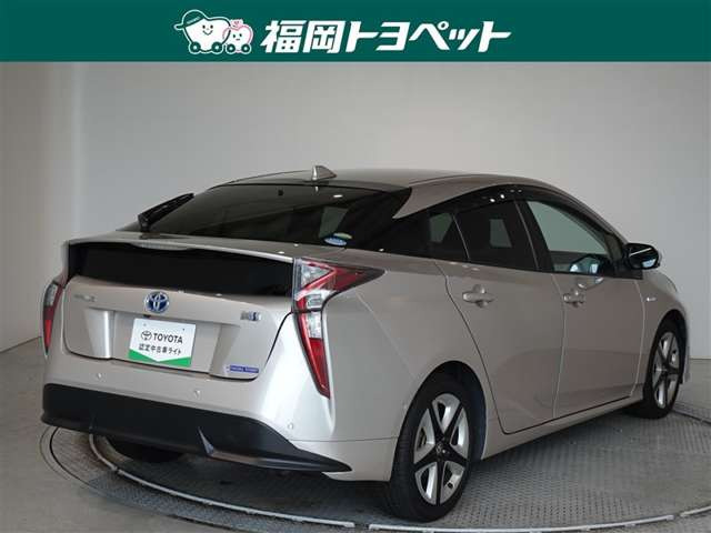 プリウス1.8 A プレミアム ツーリングセレクション