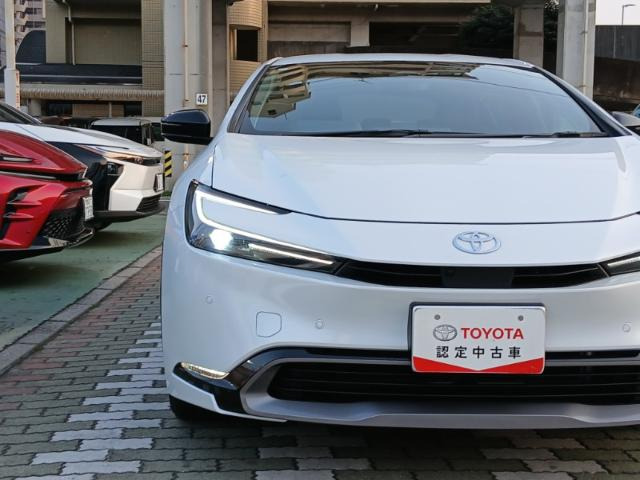 プリウス2.0 Z