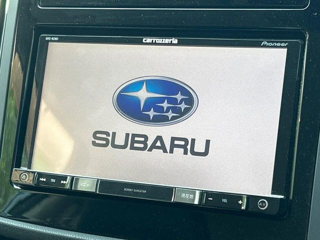 �y�����i�r�z�l�C�̏����i�r�𑕔����Ă���܂��B�i�r�̎g���₷���͂������A�I�[�f�B�I�@�\���[��!�L�����v�◷�s�͂������A�ʋ΂┃�����ȂǕ��i�̃h���C�u���y�����Ȃ�͂���