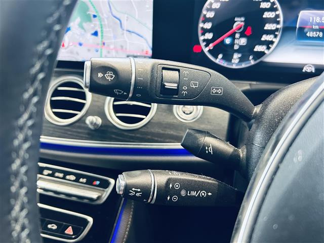 EクラスワゴンE220d アバンギャルド スポーツ 本革仕様