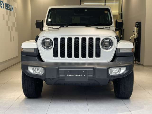 ラングラーアンリミテッド サハラ 4WD