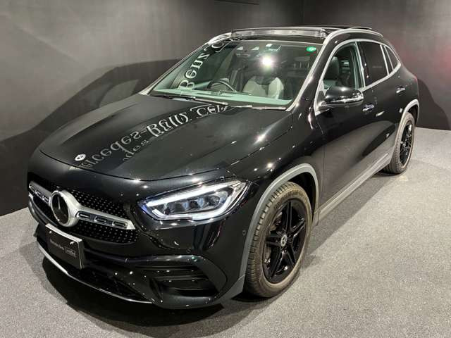 GLAクラスGLA200d 4マチック AMGラインパッケージ 4WD