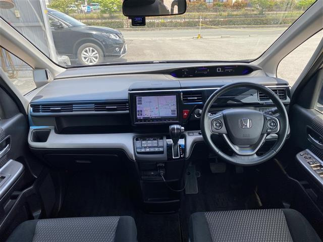ステップワゴン1.5 スパーダ