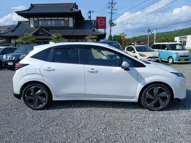 ノートオーラ1.2 G レザーエディション