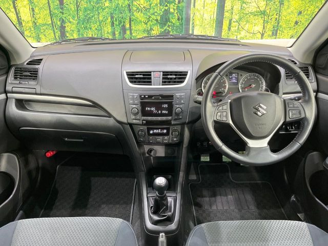 スイフト1.2 RS
