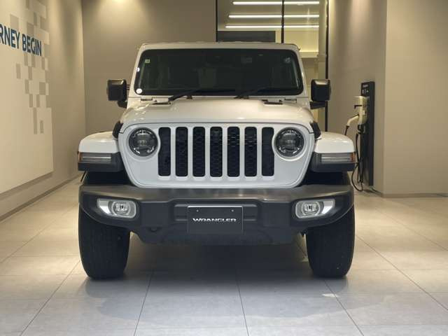 ラングラーアンリミテッド サハラ 4WD