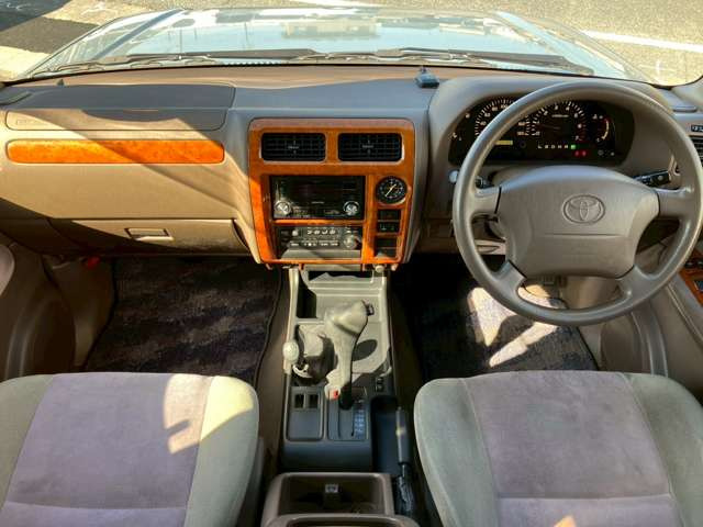 ランドクルーザープラド2.7 TX リミテッド 4WD