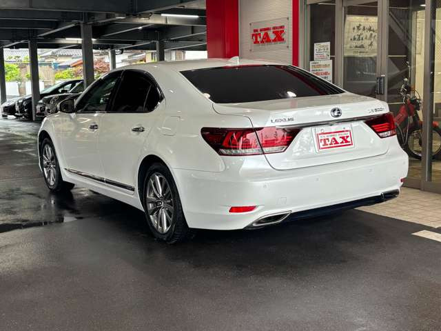 LS600h バージョンC Iパッケージ 4WD
