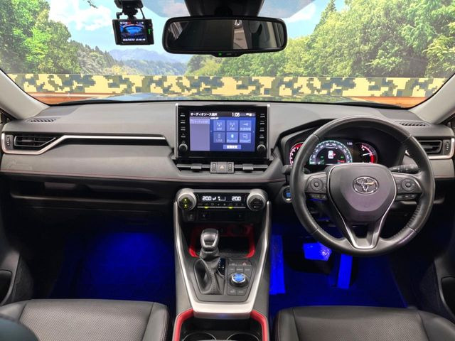 RAV42.0 アドベンチャー オフロードパッケージ 4WD