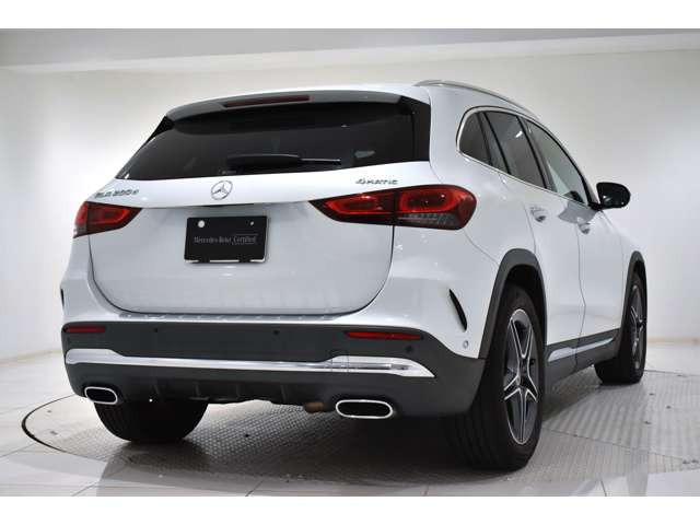 GLAクラスGLA200d 4マチック AMGライン 4WD