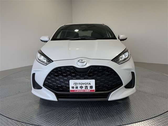 ヤリス1.5 ハイブリッド G E-Four 4WD